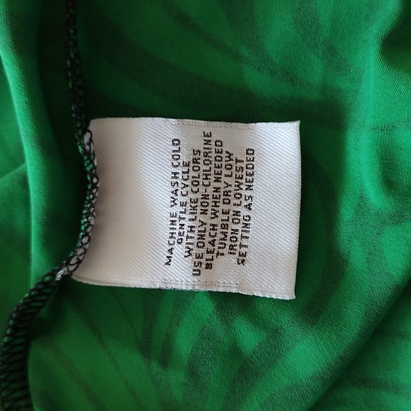 Worthington Stretch women's blouse. - Picture 5 of 6